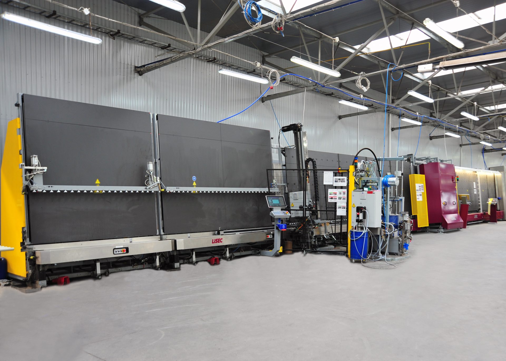 Najnowocześniejsza linia do produkcji szyb zespolonych firmy LISEC